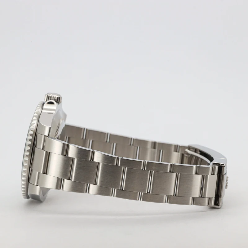 Rolex Submariner Date 40 116610LV Hulk Edelstahl Automatik