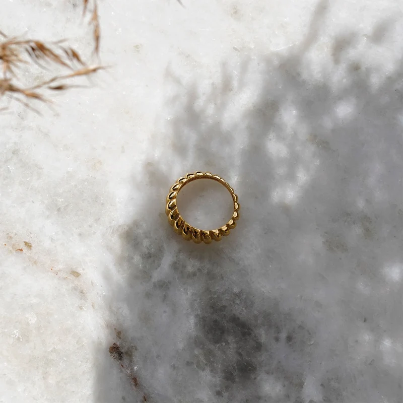 Shell Ring