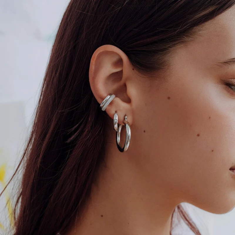 Mariola Hoops