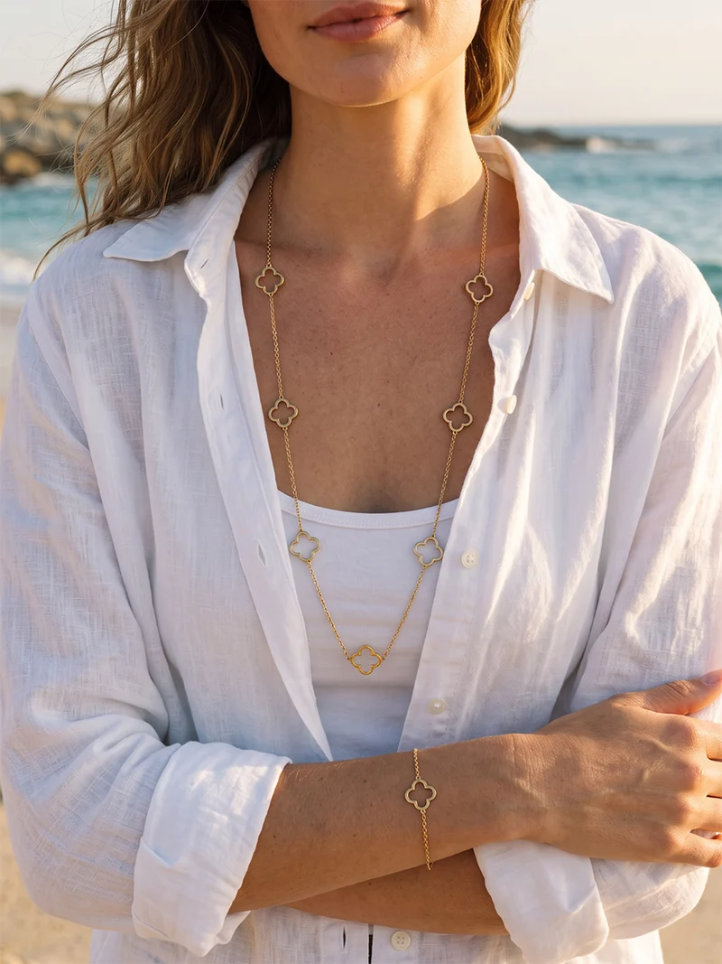 Graceful Clover ARMBAND