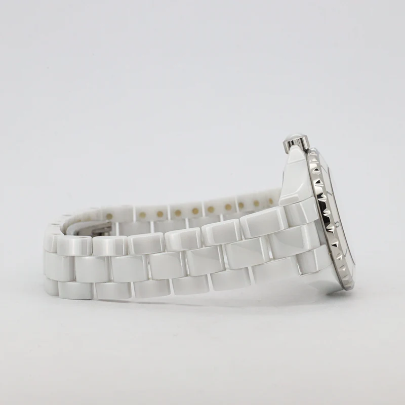 Chanel J12 33mm H0968 White Ceramic Diamond Dial