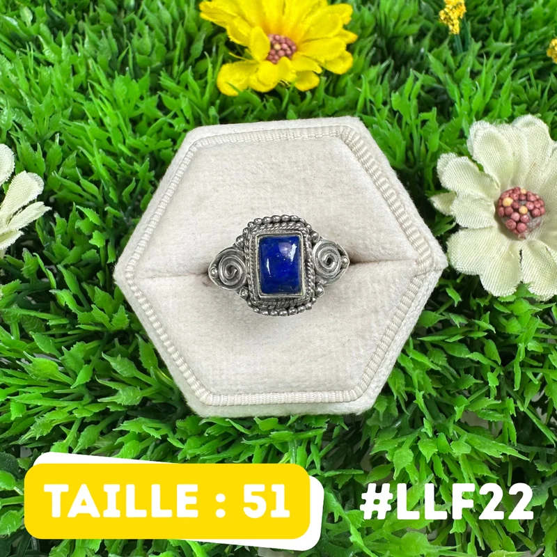 Ring aus 925er Sterlingsilber mit Lapislazuli #LLF22