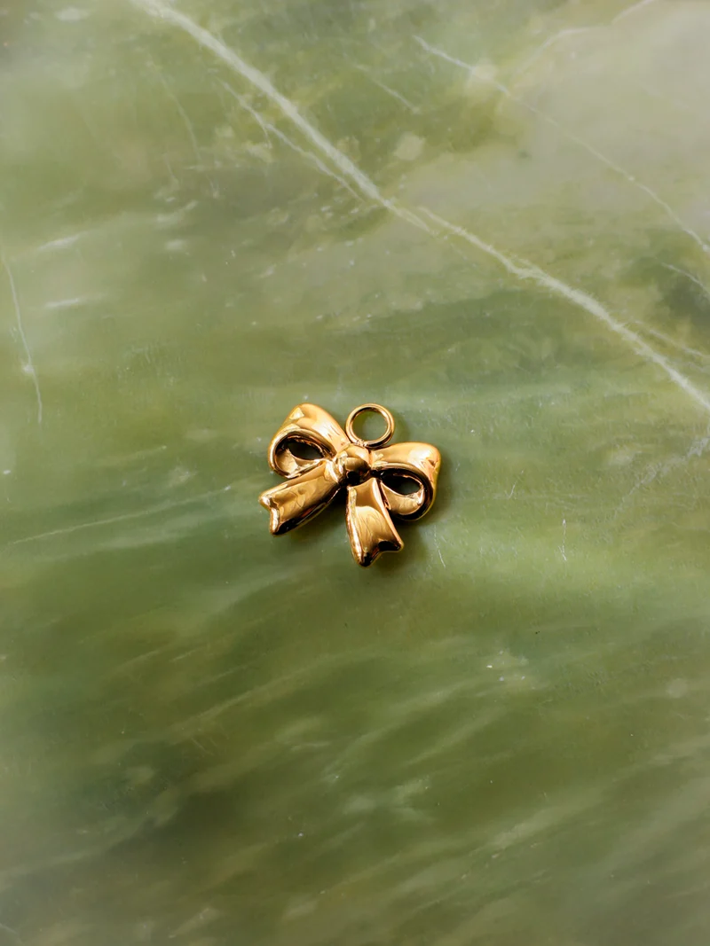 15,5x13,3mm Chic Knot Ohrring-Charm