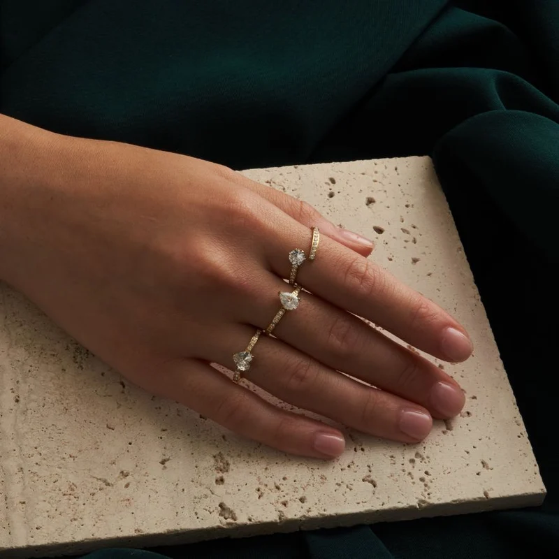 Timeless Teardrop Pave Ring 14K Vergoldet