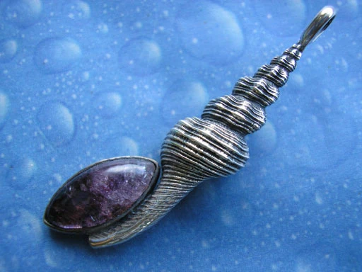Du Petits Spindel Schnecke mit Amethyst Anhänger