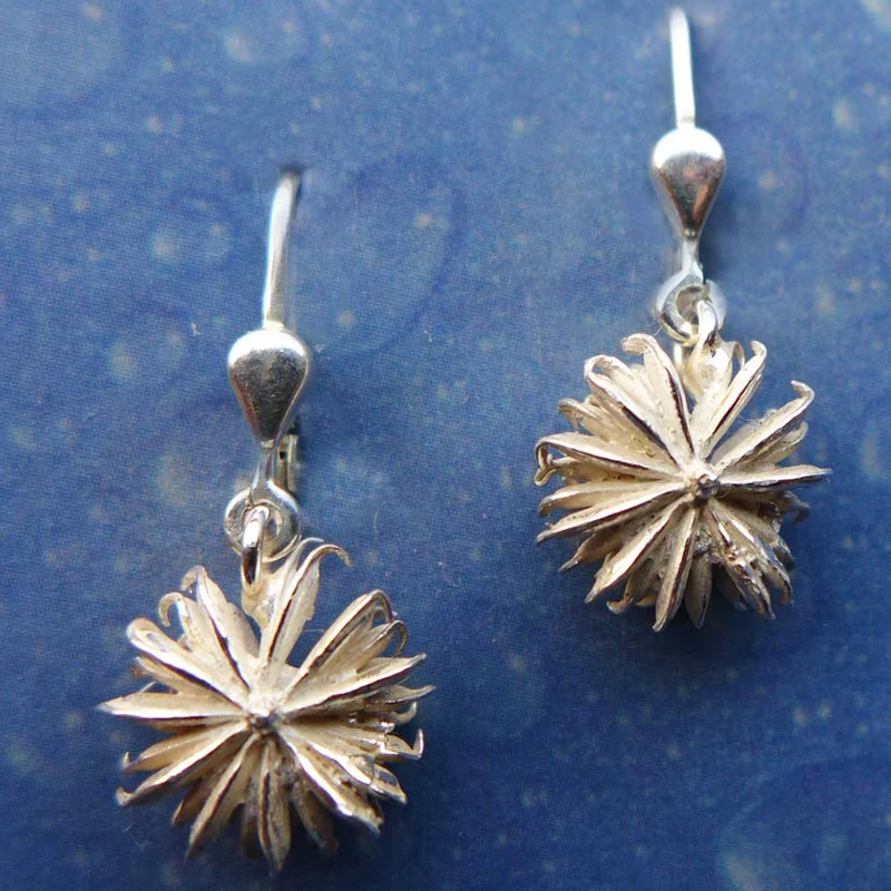 Blüten Schmuck Nelkenwurz Ohrhänger