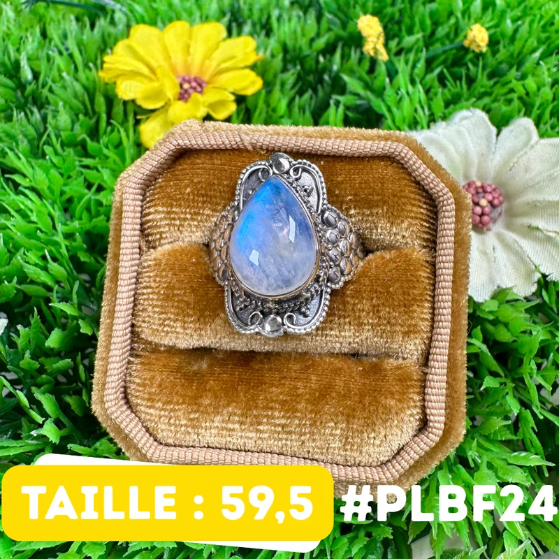 Ring mit blauem Feuermondstein #PLBF24