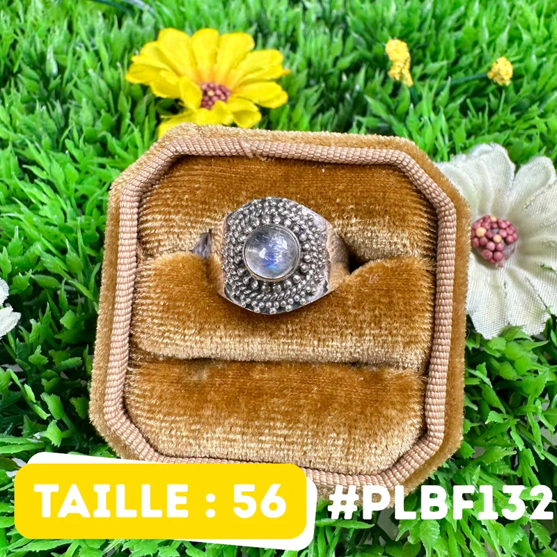 Ring mit blauem Feuermondstein #PLBF132