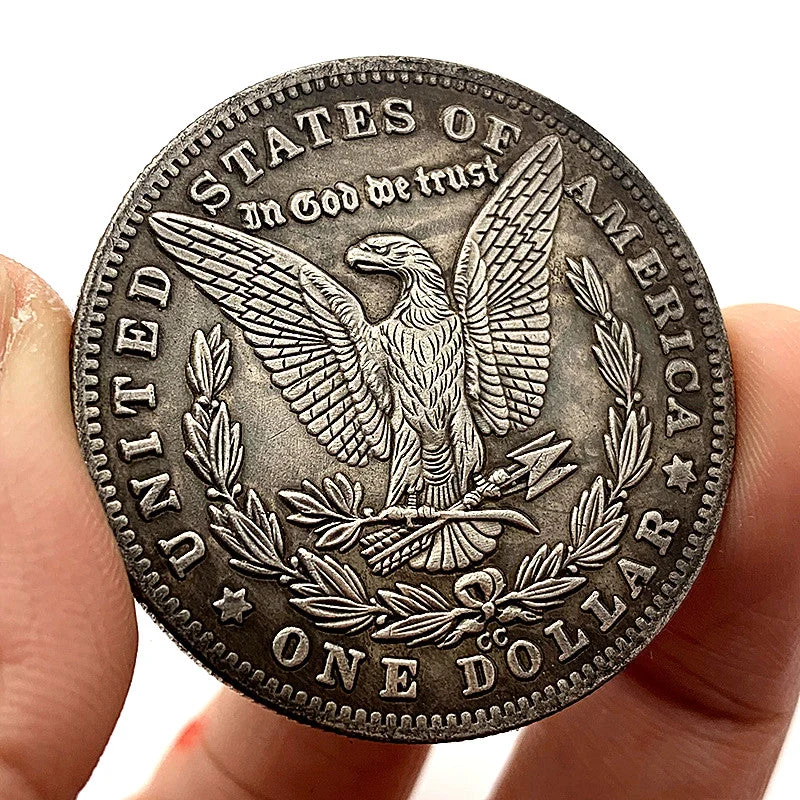 Alte Vintage Silberne Löwenmedaille aus Messing