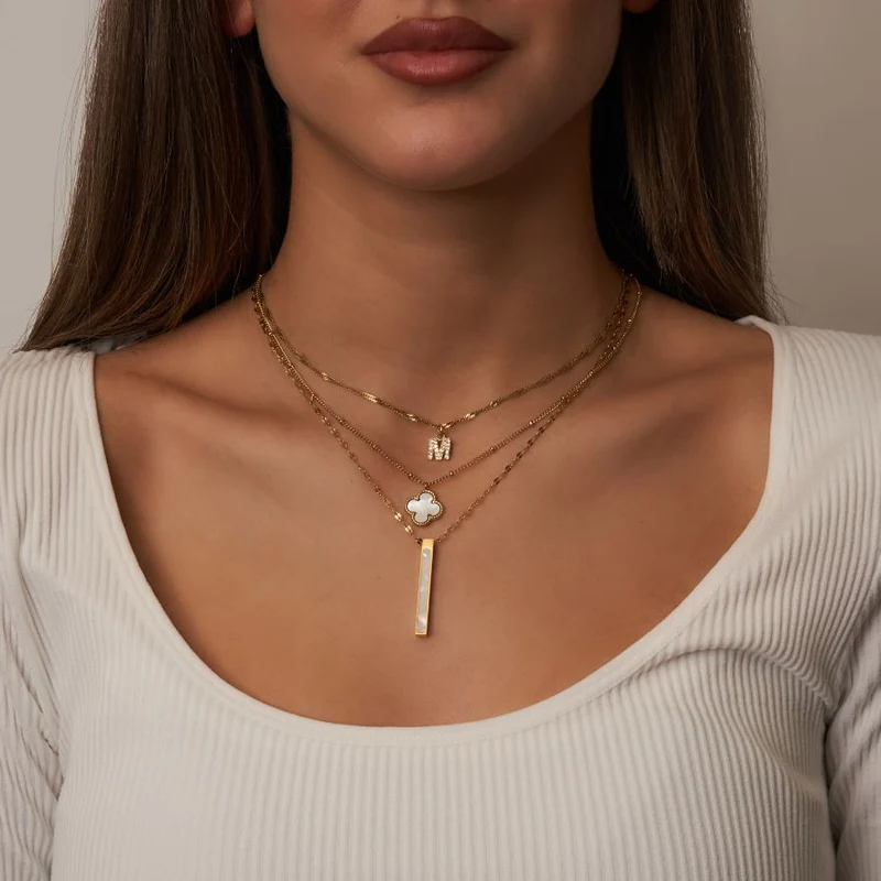 Perlmutt Gravur Kette 14K Vergoldet