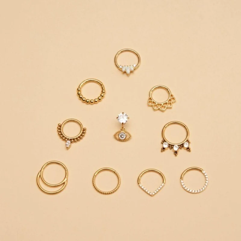 Limitless Lotus Clicker Piercing Gold