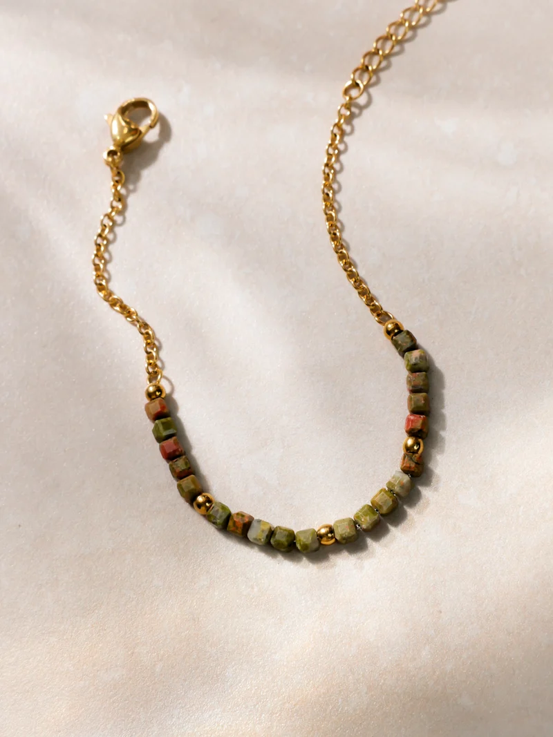 Fantasy Journey Green ARMBAND