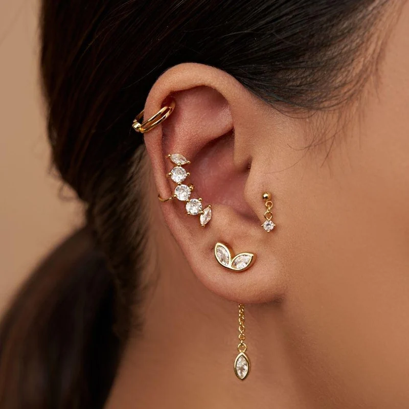 Lotus Earcuff 18K vergoldet