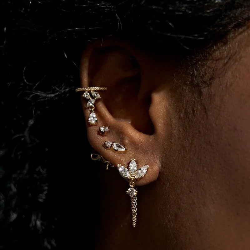 Limitless Sky Lotus Ohrstecker 14K Vergoldet