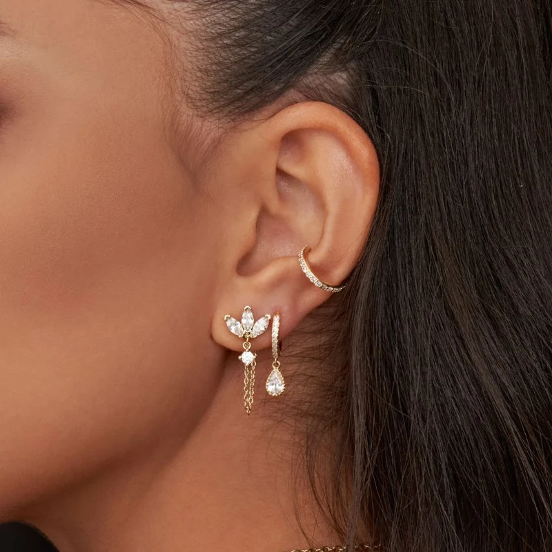 Limitless Sky Lotus Ohrstecker 14K Vergoldet