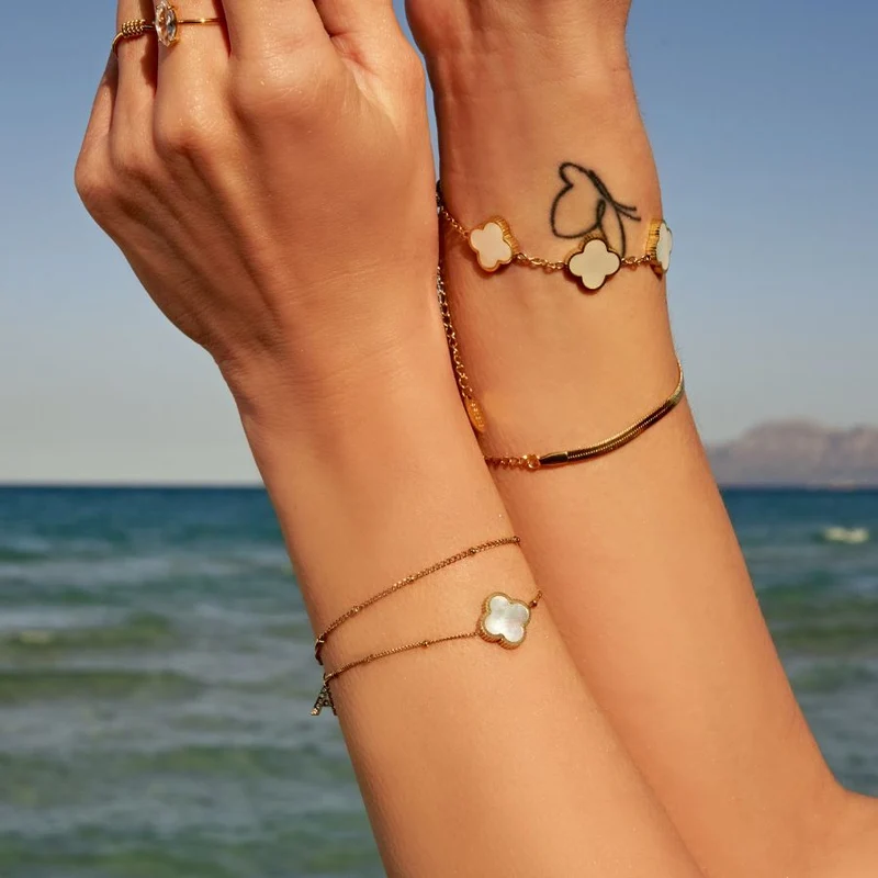 Perlmutt Lucky Leaf Armband 14K Vergoldet