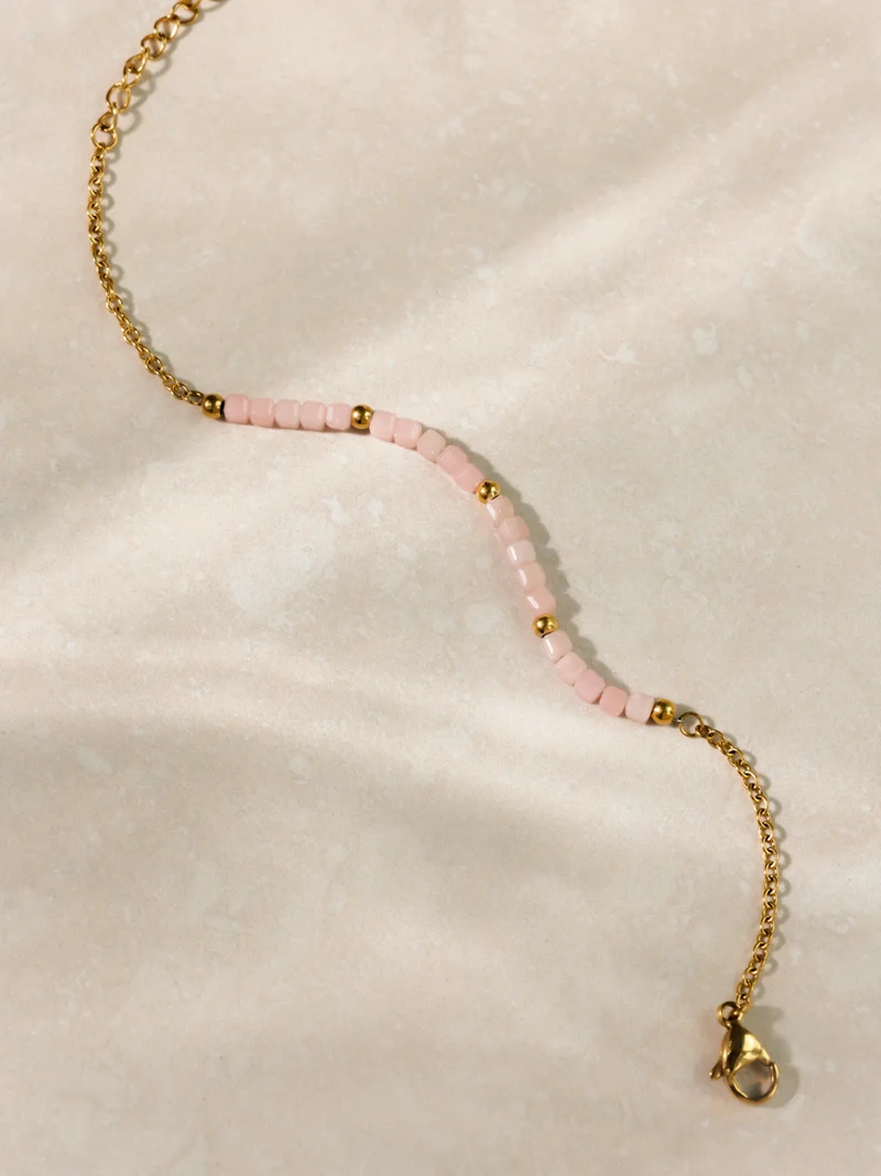 Fantasy Journey Pink ARMBAND