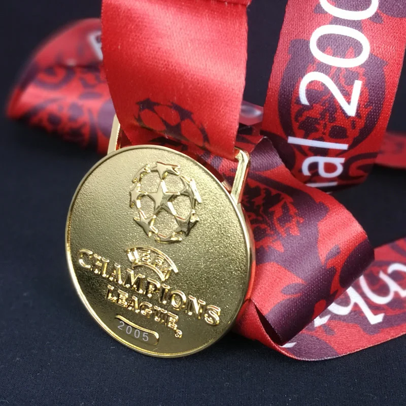 Vintage Champions-League-Medaille