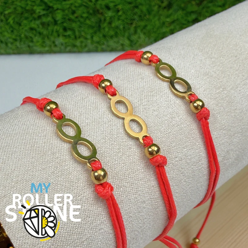 Unendlichkeitsarmband aus Edelstahl mit roter Kordel