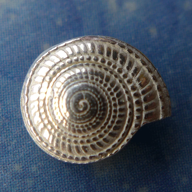 Silber Schnecke Ohrring Sonnenuhr xxs