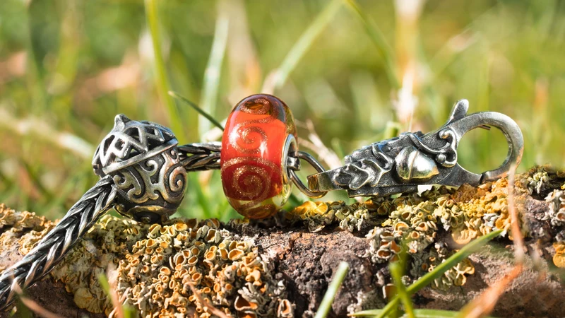 Königin des Waldes Glasbead - Limitierte Edition