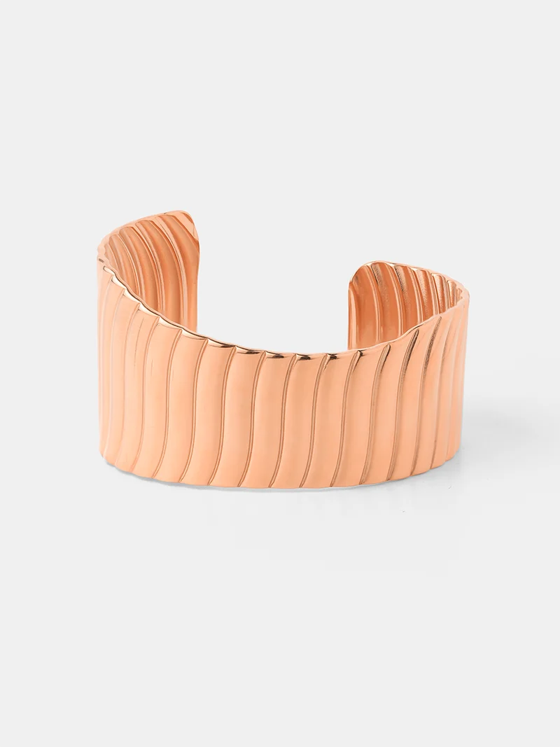 Fluid Ripple Armcuff