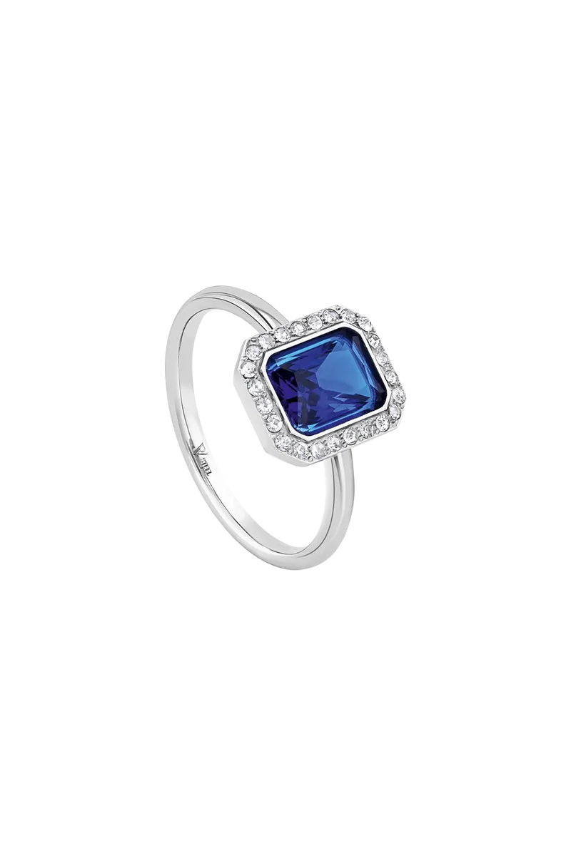 Pavé Emerald Ring