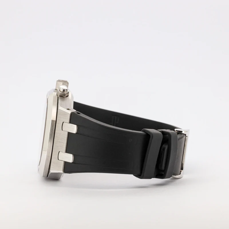 Audemars Piguet Royal Oak Chronograph 39 26022BC.OO.D002CR.01 White Gold Black Rubber Strap