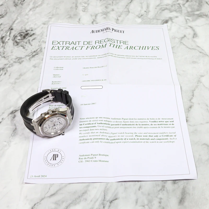 Audemars Piguet Royal Oak Chronograph 39 26022BC.OO.D002CR.01 White Gold Black Rubber Strap