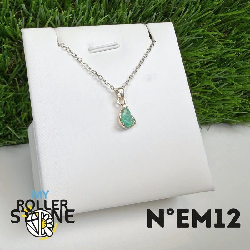 Brasilianischer Smaragdanhänger in 925er Sterlingsilber #EM12