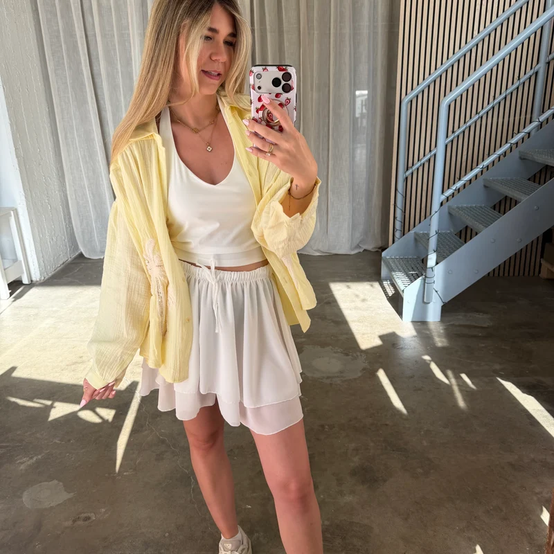 Soft Flow Shorts - Weiß