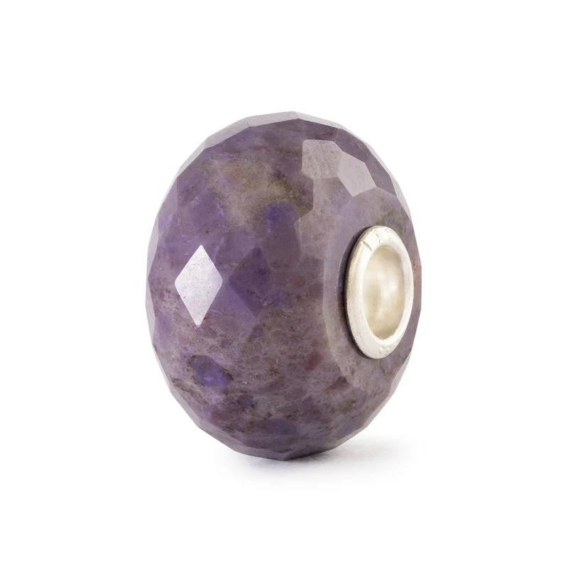 Purple Jade, facettiert