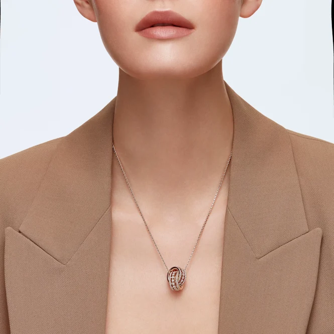 Further Intertwined Circles Pendant Necklace with White Crystal in Rose Gold
