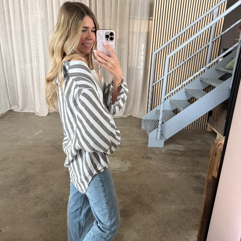 Oversize Musselinbluse Big Stripes - Grau