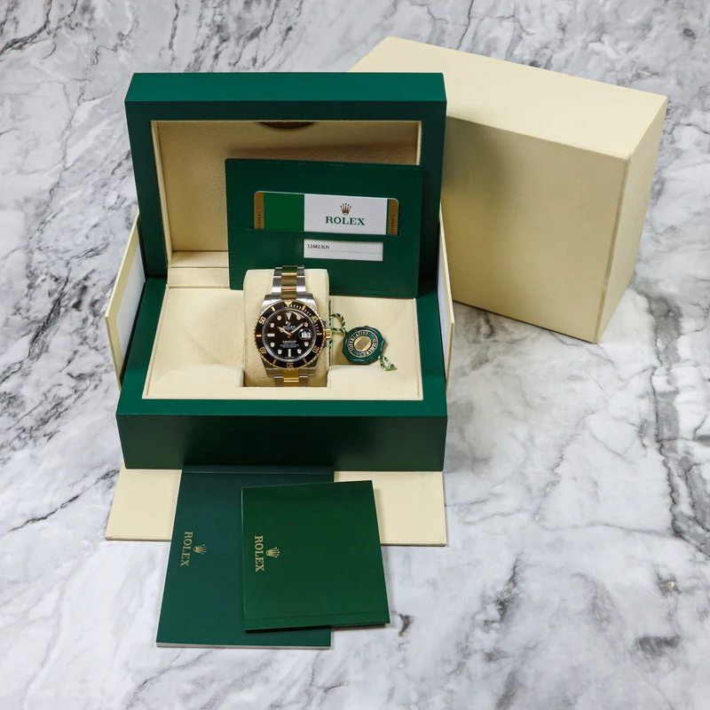 Rolex Submariner Date 40 16613LN Edelstahl/Gold Full Set