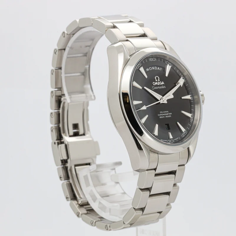 Omega Seamaster Aqua Terra Day - Date 41 231.10.42.22.03 B&P