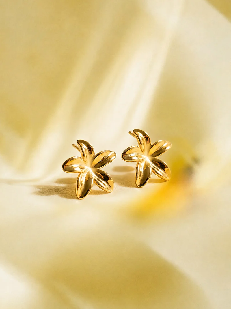 Plumeria Ohrringe