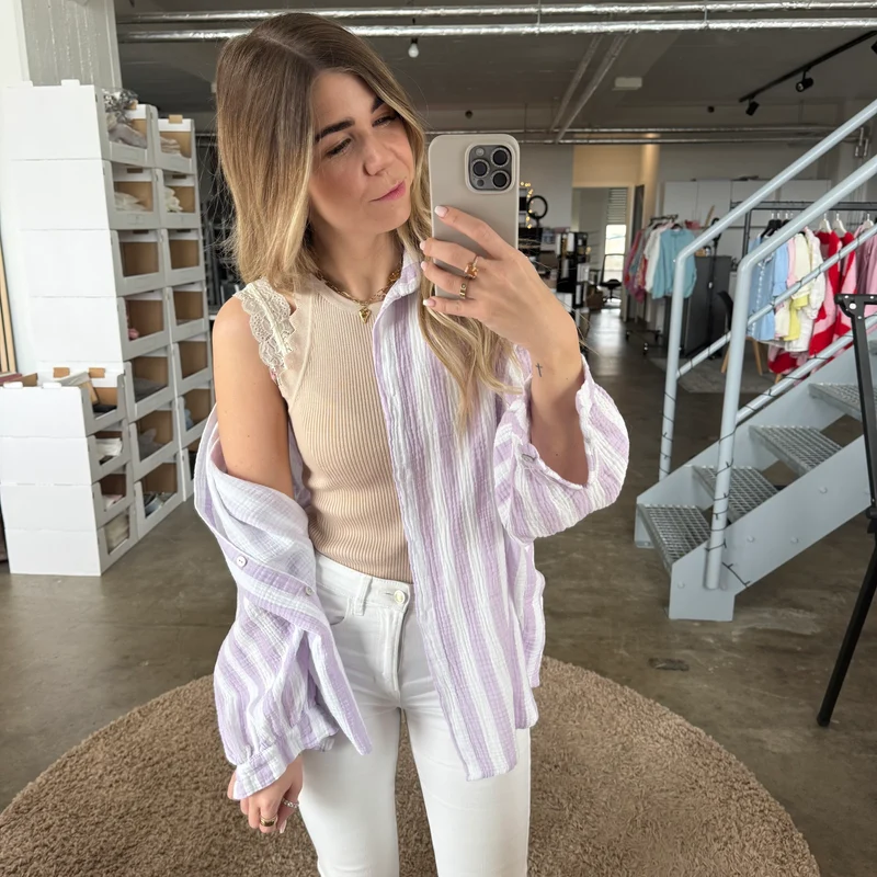 Oversize Musselinbluse Big Stripes - Flieder x Weiß
