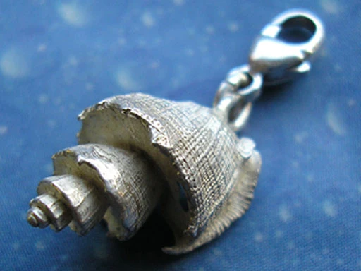 Antike Muskatnuss Schnecke Charms mit Karabiner