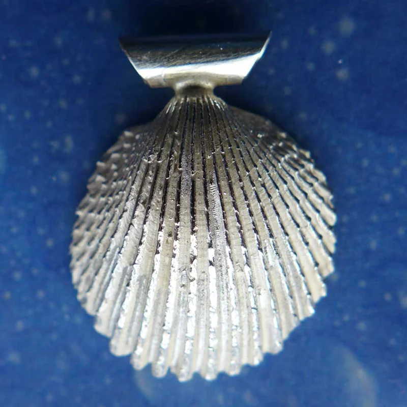 Anhänger Herzmuschel Silber stachelige s