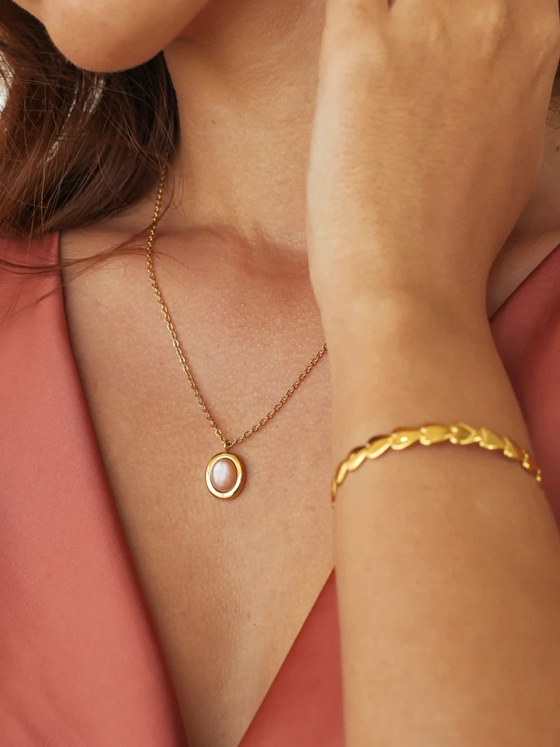 Chasing Starlight Light Orange Kette