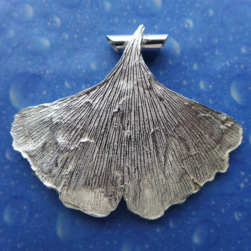 Anhänger Ginkgo Blatt Silber m