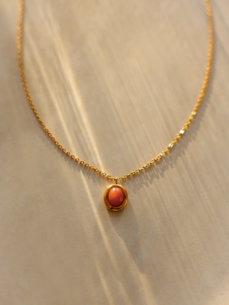 Chasing Starlight Amber Kette