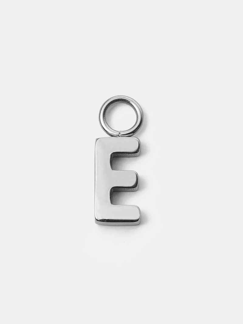 Pure Letter Ohrring-Charms