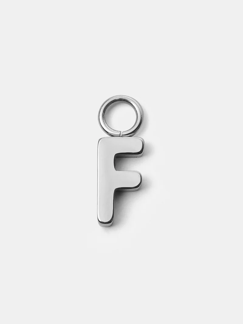 Pure Letter Ohrring-Charms