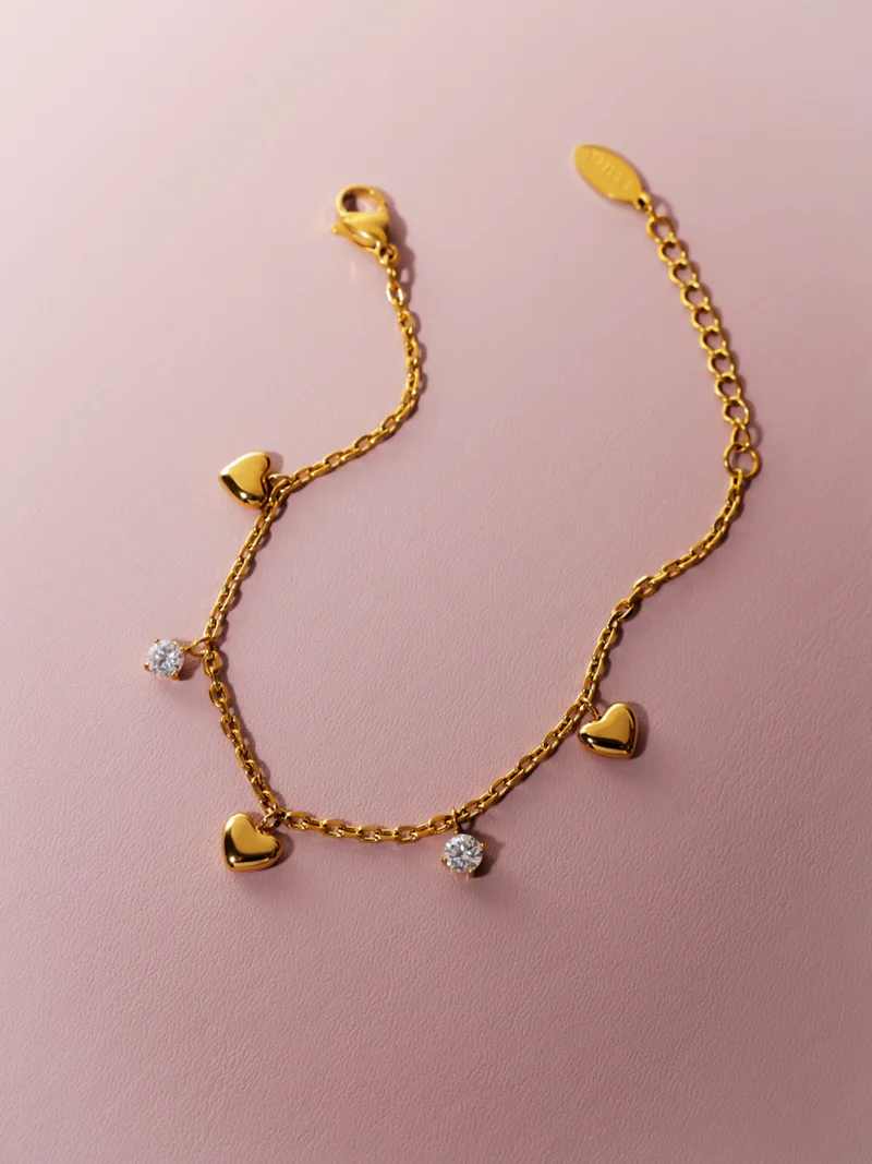 Alluring Heart ARMBAND