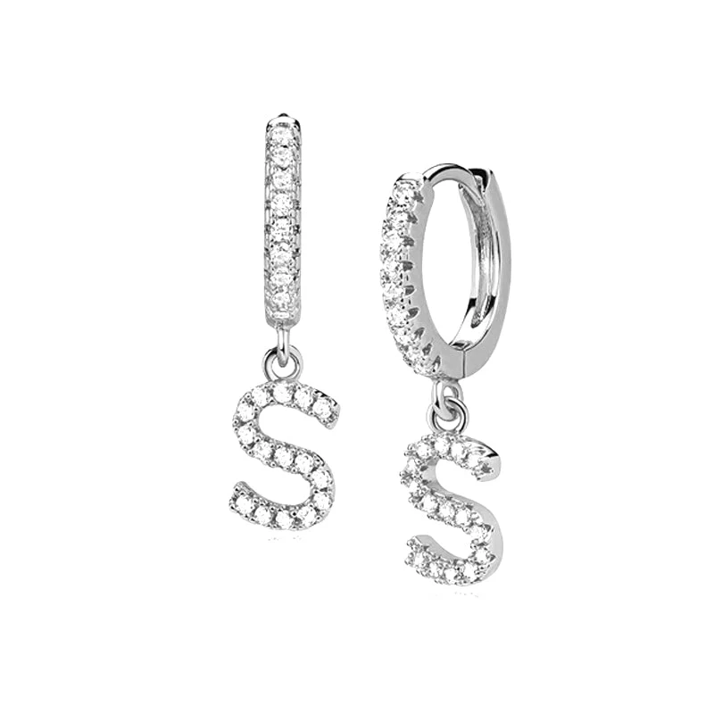 Hi-Life Letter Huggie Ohrringe 18K Vergoldet