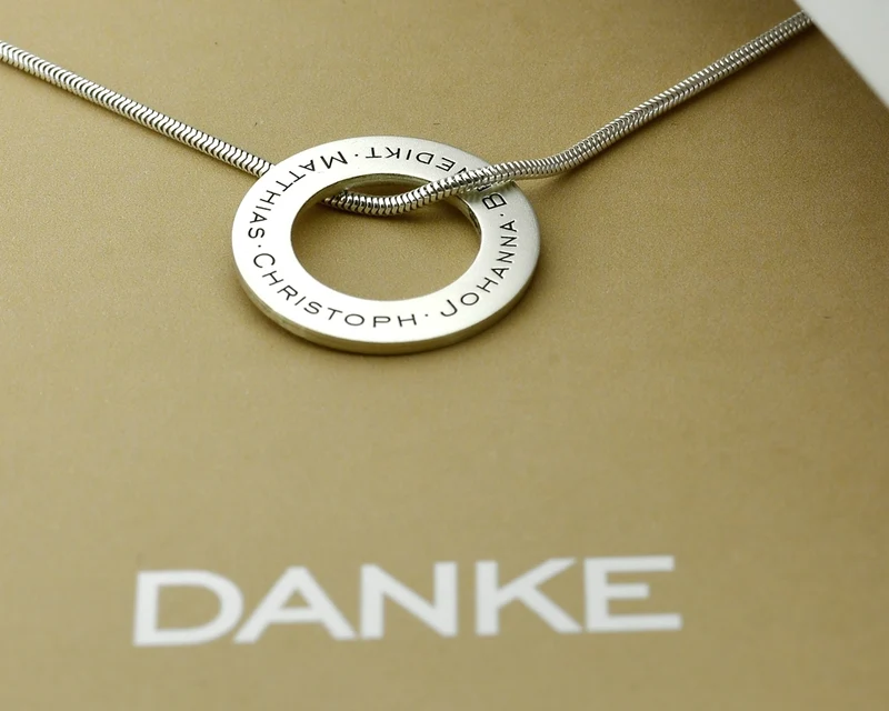 PERSONALISIERTE GESCHENK SCHACHTEL, FAMILIENKETTE SILBER, KETTE MIT NAMEN