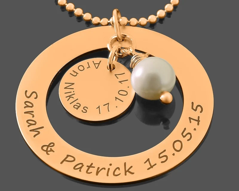 NAMENSKETTE ROSEGOLD MÜTTER HALSKETTE NAME GRAVUR KREIS SCHMUCK FAMILIE OMA