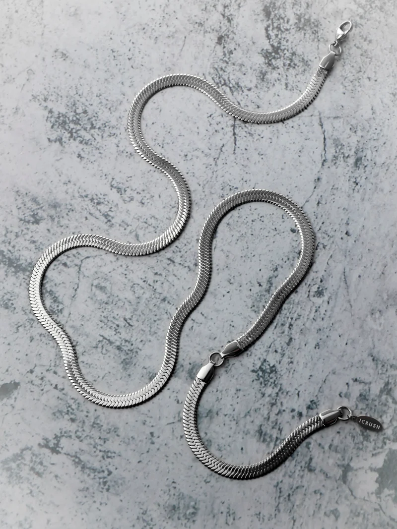 Sleek Reflection Kette